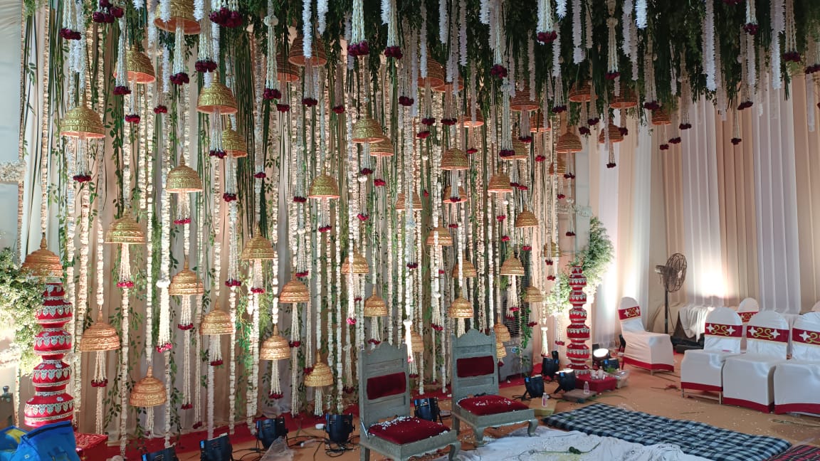 baby shower stage decor